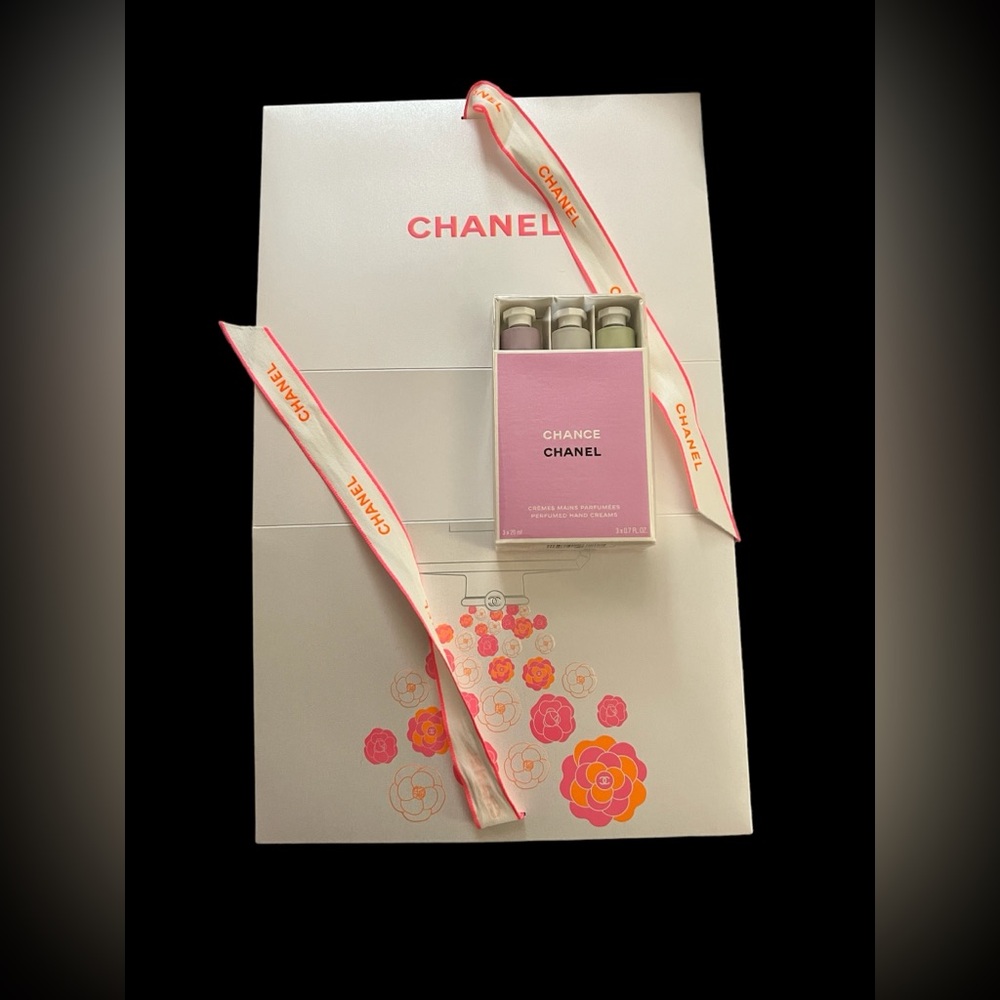 NIB CHANEL CHANCE Limited Edition Hand Creams Set With Origami Mothers Day Box